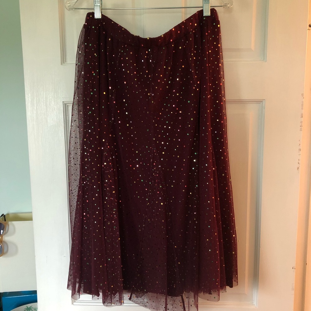Anthropologie burgundy tulle sparkle skirt!